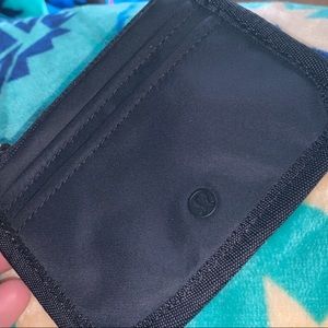 Lululemon card holder